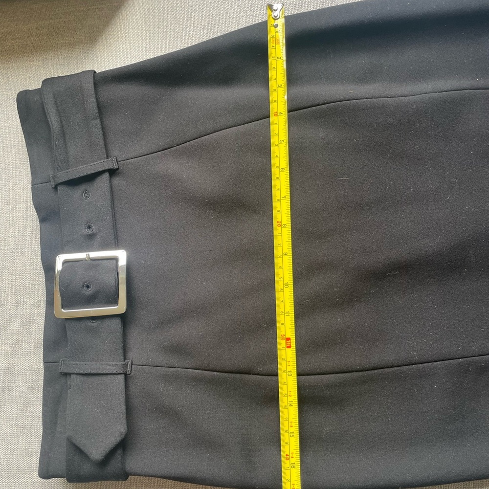 EUC Karen Millen Black Tailored Pencil Skirt with Belt